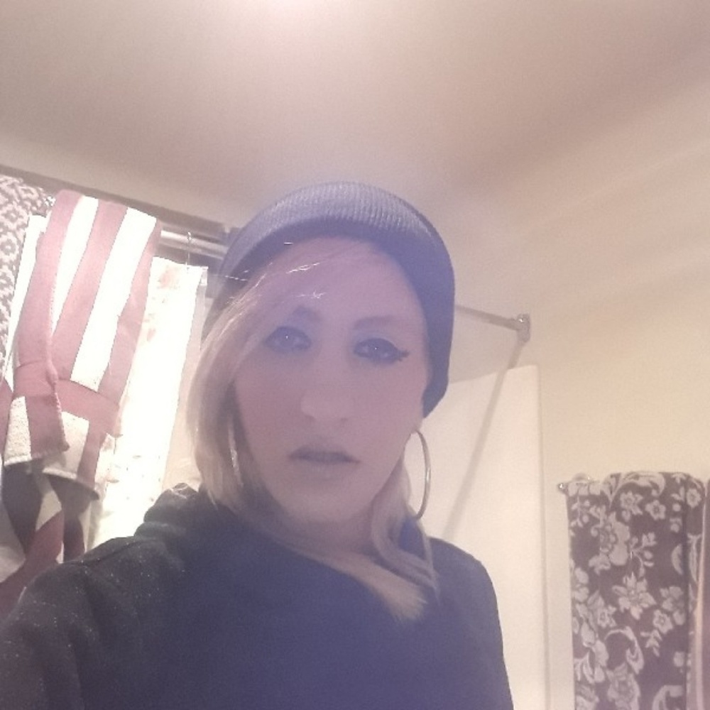 Meet your Posher, Diana
